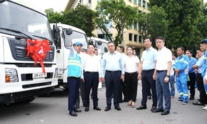 Hà Nội tiên phong vận hành thiết bị vệ sinh môi trường hiện đại