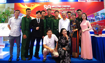 Ca sĩ Du Thiên thắp lửa Hội Báo toàn quốc 2025 bằng âm nhạc cách mạng