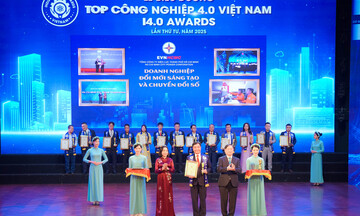 EVNHCMC được vinh danh Top Công nghiệp 4.0 Việt Nam 2025