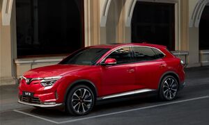VinFast VF 8 – SUV điện Việt bền bỉ, ưu đãi sâu hút khách