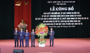 Thanh Hóa công bố các nghị quyết, quyết định về chính quyền địa phương 2 cấp