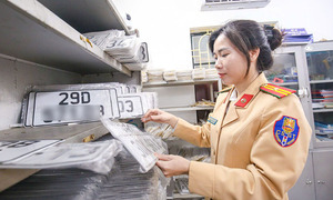 Sau sáp nhập, người dân cả nước làm thủ tục đăng ký xe tại đâu?