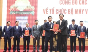 Phú Thọ kiện toàn bộ máy: Quyết tâm phục vụ người dân tốt hơn