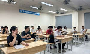 Tra cứu điểm chuẩn vào lớp 10 Hà Nội