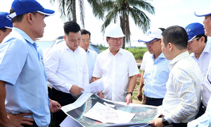 Khánh Hòa sẽ hỗ trợ nhà đầu tư về thủ tục đất đai