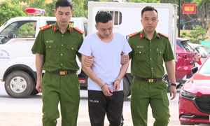 Thanh Hóa: Bắt 'Tài Bu', con nuôi ông trùm 'Tuấn thần đèn'