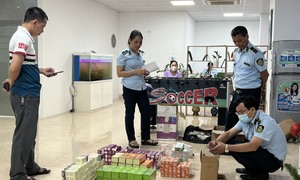 Quy định mới sẽ khiến thực phẩm giả hết thời 'tung hoành'