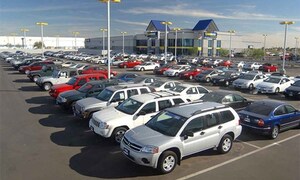 Hơn 102.000 ô tô mới nhập khẩu vào Việt Nam nửa đầu năm 2025