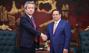 Thủ tướng đề nghị Tập đoàn Marubeni đầu tư điện khí, điện gió ngoài khơi tại Việt Nam