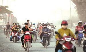 Hà Nội cấm xe máy xăng: Ngành vận tải đón xu hướng xanh, thúc đẩy kinh tế