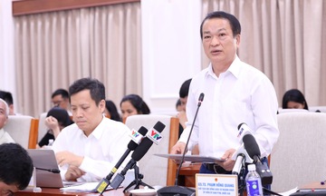 Các chuyên gia giáo dục nói gì về phổ điểm kỳ thi tốt nghiệp trung học phổ thông 2025?