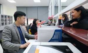 Bộ Chính trị chỉ đạo hoàn thiện nhân sự cấp xã trước ngày 25/7