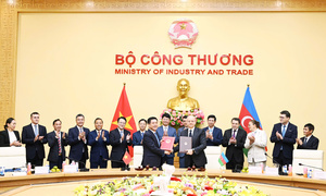 Bộ trưởng Nguyễn Hồng Diên đồng chủ trì khóa họp Ủy ban liên Chính phủ Việt Nam - Azerbaijan