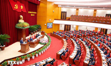 Ngày làm việc đầu tiên Hội nghị Trung ương 12 thảo luận 3 nhóm vấn đề then chốt