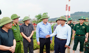 Bão số 3 áp sát, Thanh Hóa 'tạm gác' nghị trường để phòng, chống bão