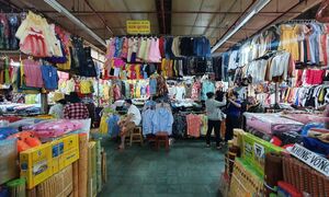 Chợ truyền thống TP. Hồ Chí Minh cần 'thay áo' để tồn tại