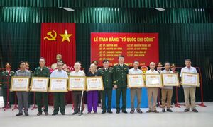 Truy tặng Bằng Tổ quốc ghi công 9 liệt sỹ kháng chiến chống Pháp quê Quảng Trị