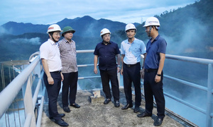 Đoàn kiểm tra Bộ Công Thương làm việc với Nhà máy Thủy điện Bản Vẽ về công tác đảm bảo an toàn đập trong mùa mưa bão