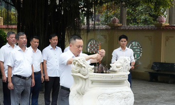 PC Thanh Hóa dâng hương tưởng nhớ các Anh hùng liệt sĩ
