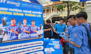 Cần chính sách ưu tiên đào tạo, thu hút và giữ chân kỹ sư ngành điện