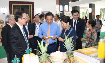 Diễn đàn Chuyển đổi xanh: Doanh nghiệp, người tiêu dùng cùng hành động xanh