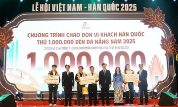 Đà Nẵng chào đón vị khách Hàn Quốc thứ 1 triệu trong năm 2025