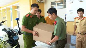 Thành phố Huế: Trang cấp máy đo nồng độ cồn cho Công an cấp xã