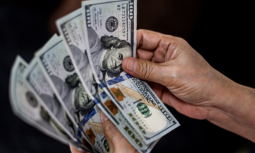 Tỷ giá USD hôm nay 02/08/2025: Tỷ giá ‘chợ đen’ lao dốc