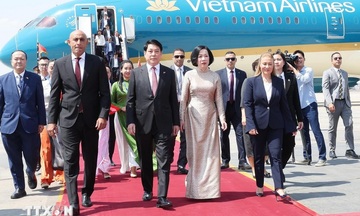Chủ tịch nước Lương Cường bắt đầu chuyến thăm cấp Nhà nước đến Ai Cập
