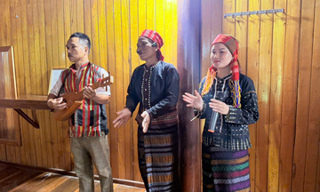 Du lịch cộng đồng và hành trình khám phá bản sắc Bru - Vân Kiều