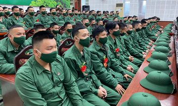 Trốn khám sức khỏe nghĩa vụ quân sự bị phạt 50 - 75 triệu đồng