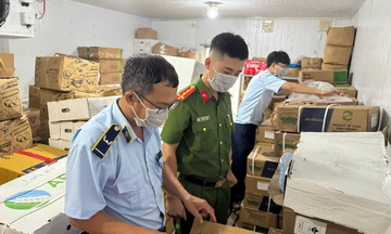 Quảng Trị siết chặt kiểm tra, ngăn chặn buôn lậu và hàng giả