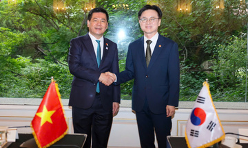 Chùm ảnh: Bộ trưởng Nguyễn Hồng Diên làm việc với Bộ trưởng Bộ Thương mại, Công nghiệp và Năng lượng Hàn Quốc