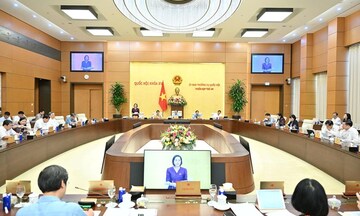 Sửa đổi 44 điều, bãi bỏ 21 điều trong Luật Giáo dục để tinh gọn hiệu lực
