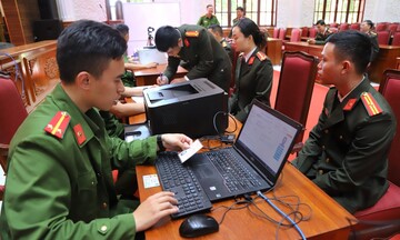 Ban Bí thư yêu cầu tiến hành đổi Thẻ đảng viên trong toàn Đảng