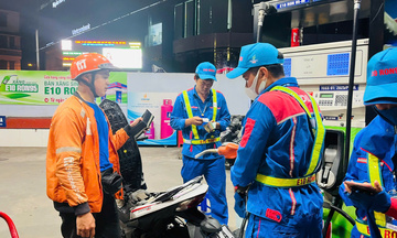 Giá xăng dầu hôm nay 14/08/2025: Chìm trong sắc đỏ