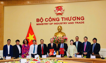 Bộ Công Thương và ADB hợp tác thúc đẩy năng lượng xanh