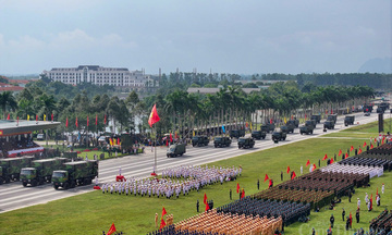 Hà Nội 'cháy' phòng dịp Quốc khánh, giá tăng vọt