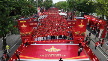 Hàng triệu người trên cả nước đi bộ “Cùng Việt Nam tiến bước”