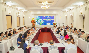 Chuyên gia cảnh báo: Giá bất động sản leo thang không chỉ vì đầu cơ