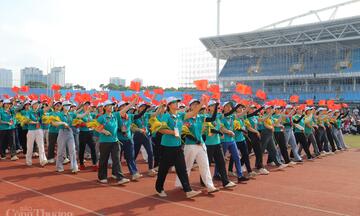 Toàn cảnh hợp luyện 13 khối quần chúng, nghệ thuật chuẩn bị cho A80