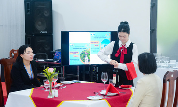 Nâng cao năng lực số trong đào tạo nhân lực ngành thương mại, dịch vụ