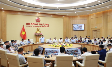 Chùm ảnh: Bộ Công Thương tổ chức hội nghị sơ kết cơ chế mua bán điện trực tiếp