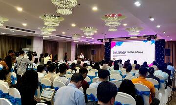 Bàn giải pháp phát triển thị trường trong nước ngành dệt may, da giày