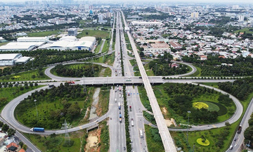 Infographic | Vốn FDI thực hiện tại Việt Nam tăng 8,4% trong 7 tháng