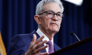 Fed phát tín hiệu cắt giảm lãi suất vào tháng 9 