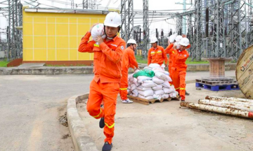 EVN ứng phó khẩn cấp với bão số 5 (bão Kajiki)