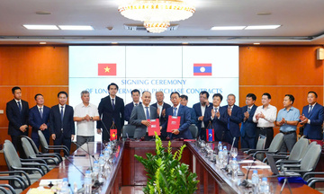 Doanh nghiệp Việt Nam - Lào ký kết hợp đồng mua bán than dài hạn