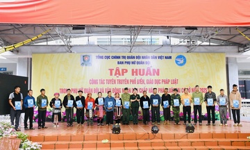 Ban Phụ nữ Quân đội tập huấn, tuyên truyền pháp luật tại Lai Châu