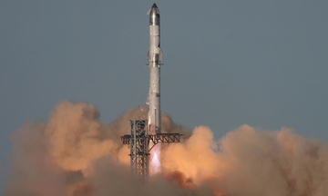 SpaceX hủy vụ phóng Starship lần thứ 10 do sự cố kỹ thuật